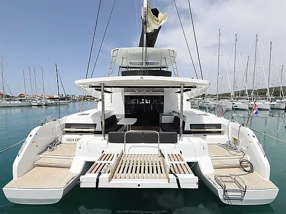 Lagoon 50 in Sukošan / D-Marin Dalmacija Marina - image 1
