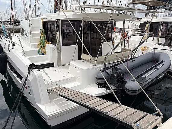 Bali 4.2 in Athens / Alimos Marina - image 1