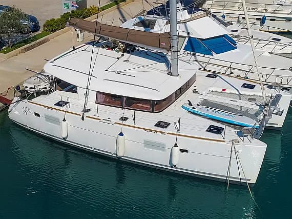 Lagoon 400 S2 in Split / ACI Marina Split - image 1