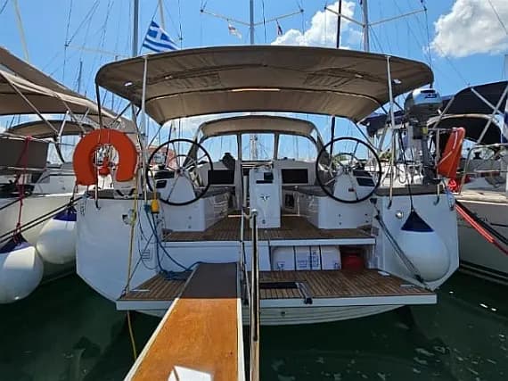Sun Odyssey 410 in Lefkada / D-Marin Marina Lefkas - image 1