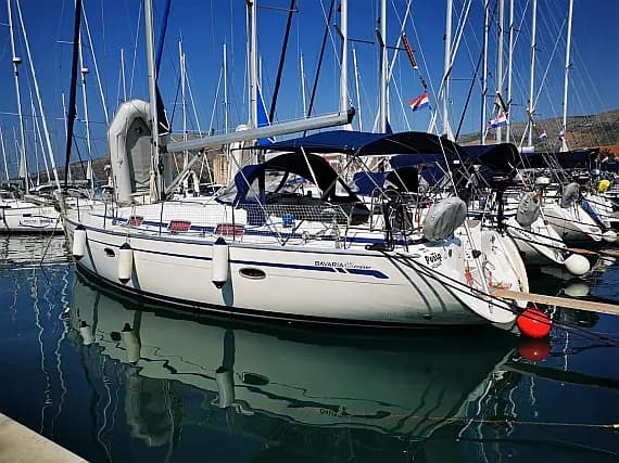 Bavaria 42 Cruiser in Trogir / ACI Marina Trogir - image 1