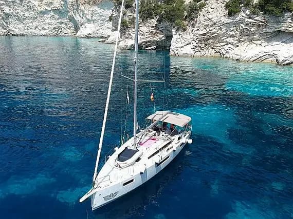 Sun Odyssey 410 in Lefkada / D-Marin Marina Lefkas - image 1