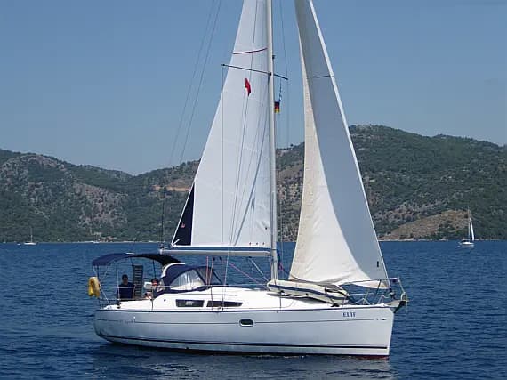 Sun Odyssey 32i in Fethiye / Ece Marina - image 1