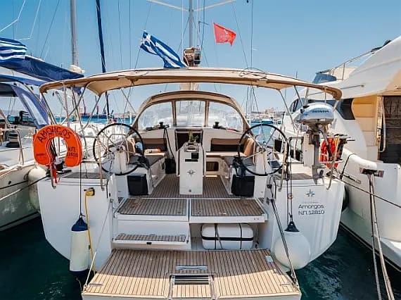 Sun Odyssey 440 in Lavrion Main Port - image 1