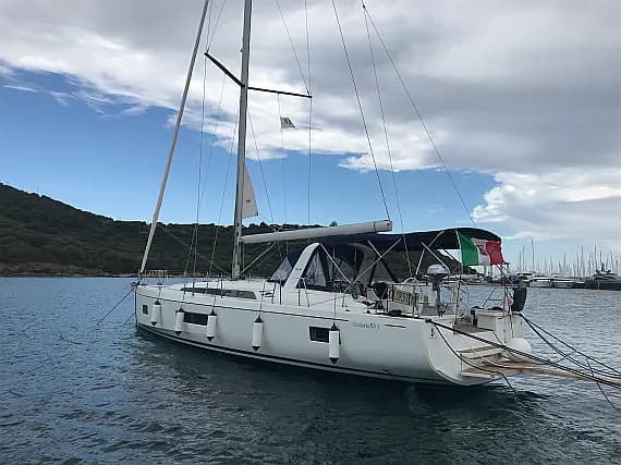 Oceanis 51.1 in Castiglioncello / Marina Cala de' Medici - image 1