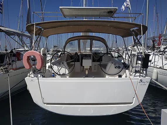 Dufour 382 Grand Large in Athens / Alimos Marina - image 1