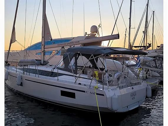Bavaria C42 in Preveza Marina - image 1