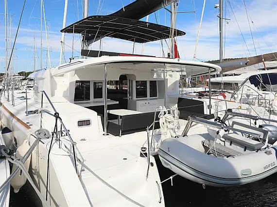 Lagoon 450 in Sukošan / D-Marin Dalmacija Marina - image 1