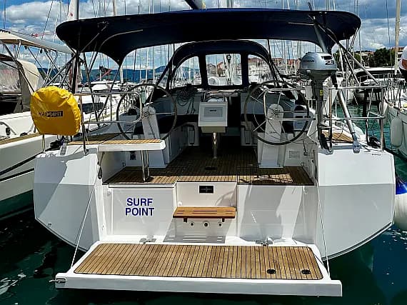 Bavaria C38 in Trogir / ACI Marina Trogir - image 1
