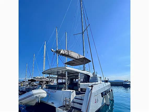 Bali 4.6 in Novi Vinodolski / Marina Novi - image 1