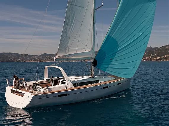 Oceanis 45 in Lefkada / Port of Lefkas - image 1