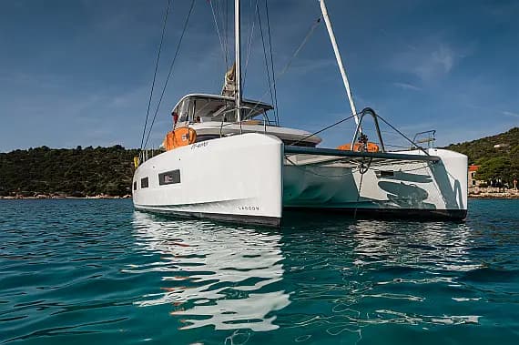 Lagoon 55 in Trogir / SCT Marina Trogir - image 1