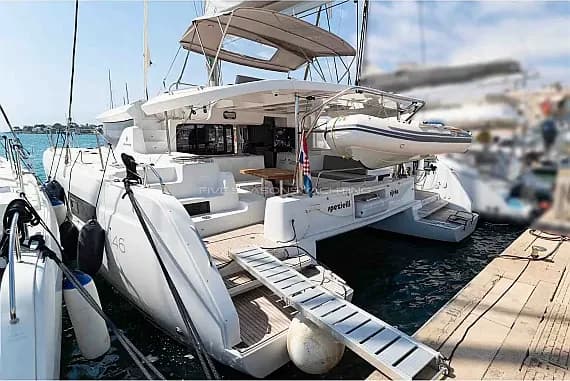 Lagoon 46 in Martinique / Le Marin - image 1