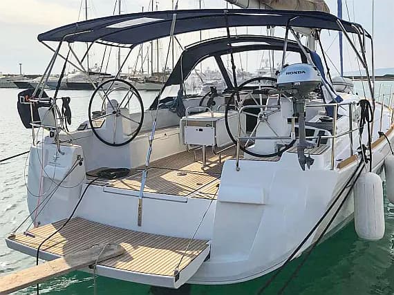 Sun Odyssey 519 in Palairos / Marina Paleros - image 1