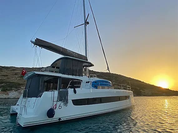 Bali 4.6 in Göcek Mucev Marina - image 1