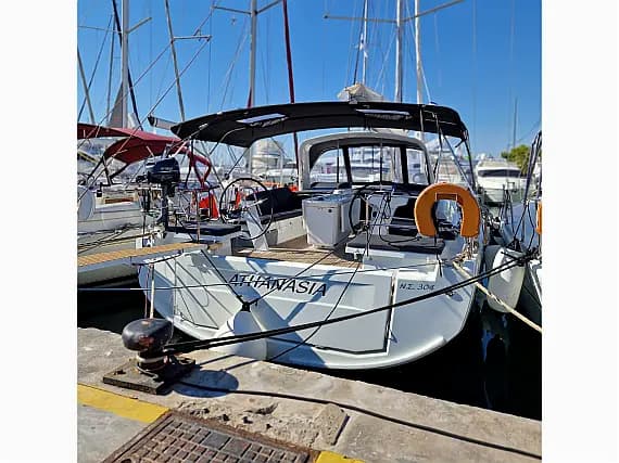 Oceanis 46.1 in Athens / Alimos Marina - image 1