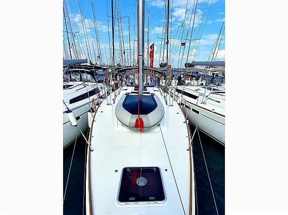 Sun Odyssey 519 in Athens / Alimos Marina - image 1
