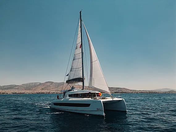 Bali 4.2 in Lefkada / Nikiana Marina - image 1