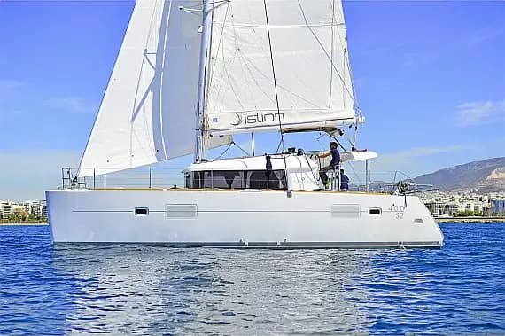 Lagoon 400 S2 in Lefkada / D-Marin Marina Lefkas - image 1
