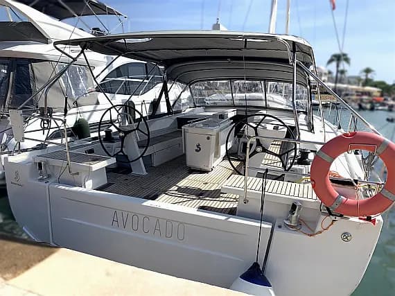 Oceanis 51.1 in Mallorca / Cala D`Or / Cala D'Or - image 1