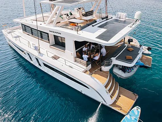 Mazarin 55 in Seget Donji / Marina Baotić - image 1