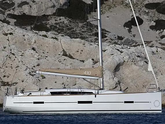 Dufour 410 Grand Large in Athens / Alimos Marina - image 1