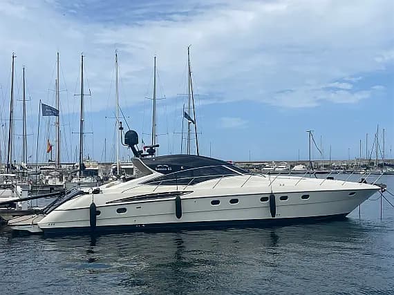 Bayliner 652 in Sicily / Palermo / Marina Arenella - image 1