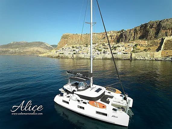 Lagoon 46 in Athens / Alimos Marina - image 1