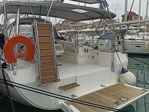 Bavaria C45 in Lefkada / Port of Lefkas - image 1