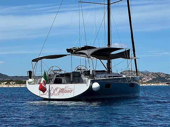 First 53 in Sardinia / Olbia / Marina di Olbia - image 1