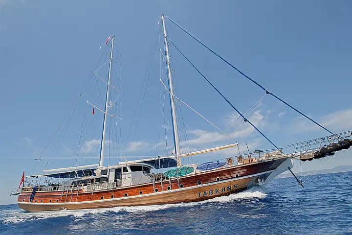 Luxury Sailing Yacht in Fethiye port - image 1