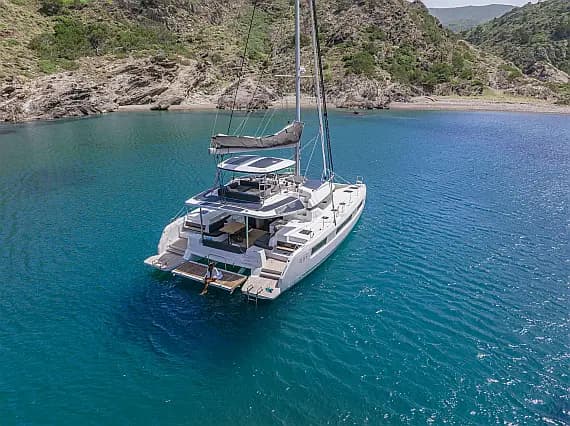 Lagoon 51 in Marmaris / Netsel Marmaris Marina - image 1