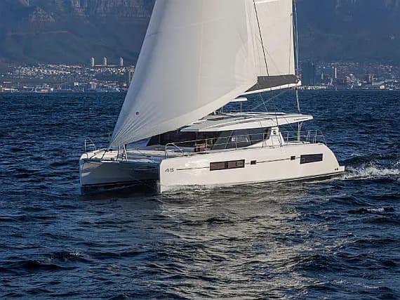 Leopard 45 in New Providence / Nassau / Palm Cay One Marina - image 1