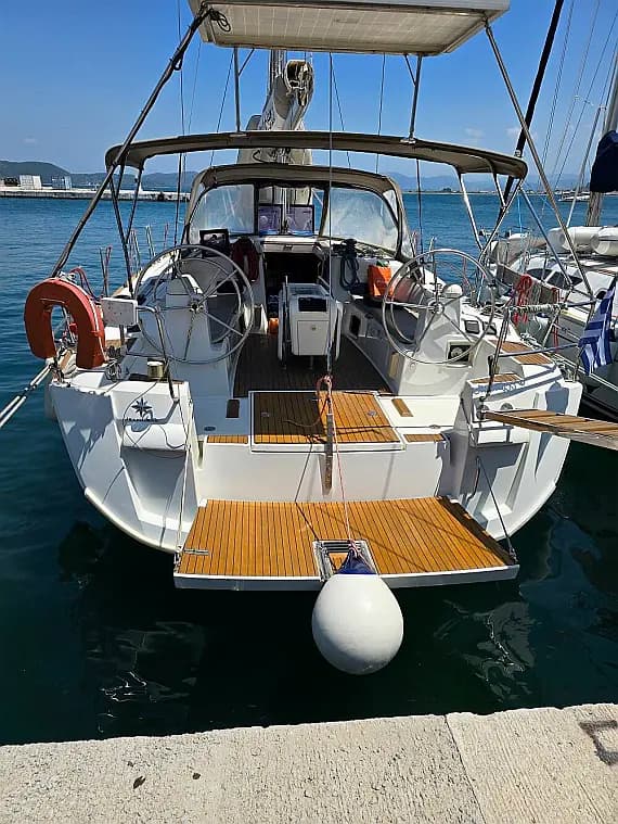 Sun Odyssey 469 in Athens / Alimos Marina - image 1