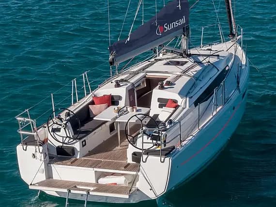 Sun Odyssey 380 in Lefkada / D-Marin Marina Lefkas - image 1