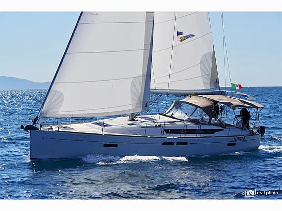 Sun Odyssey 469 in Puntone / Marina di Scarlino - image 1