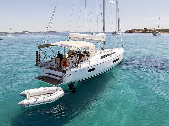 Oceanis 40.1 in Athens / Alimos Marina - image 1