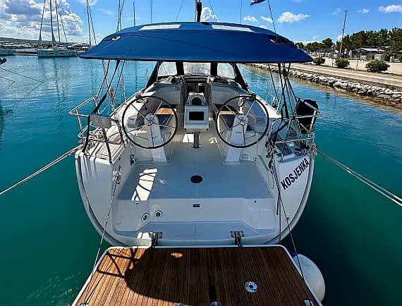 Bavaria Cruiser 34 in Drage / Marina Drage - image 1