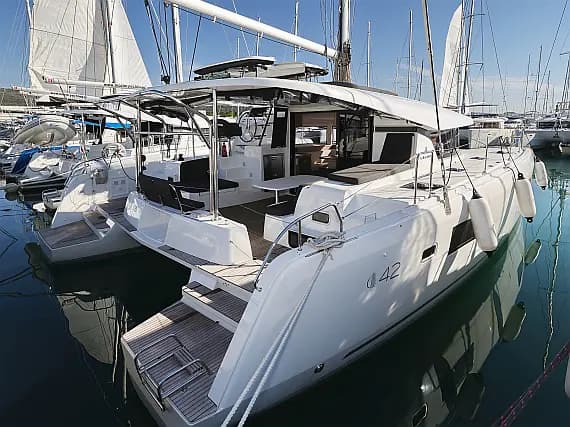 Lagoon 42 in Sukošan / D-Marin Dalmacija Marina - image 1