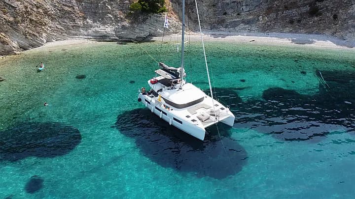 Lagoon 50 in Palairos / Marina Paleros - image 1