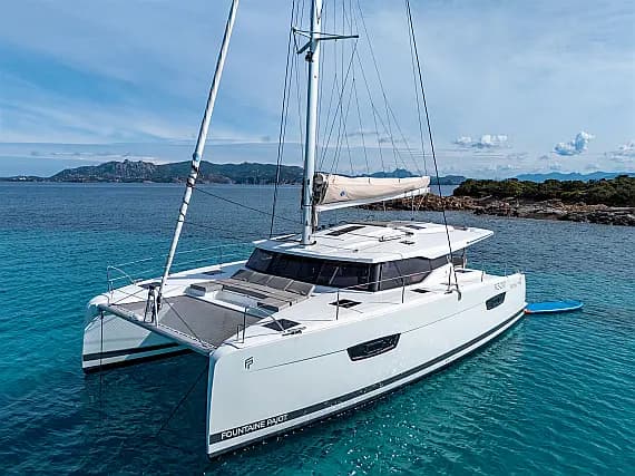 Astréa 42 in Sardinia / Cannigione - image 1