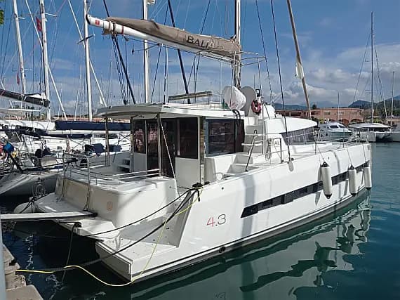 Bali 4.3 in Sardinia / Cannigione - image 1