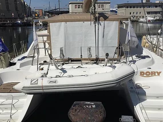 Lagoon 440 in Naples / Darsena Acton - image 1