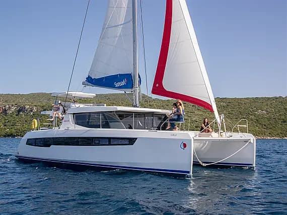 Leopard 45 in Raiatea / Apooiti Marina - image 1