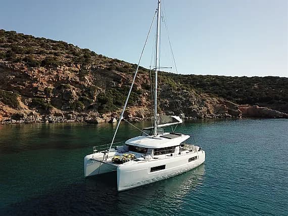 Lagoon 40 in Athens / Alimos Marina - image 1