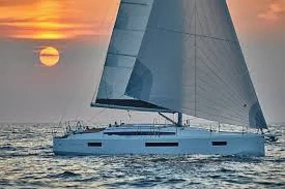 Sun Odyssey 410 in Volos / Port of Volos - image 1