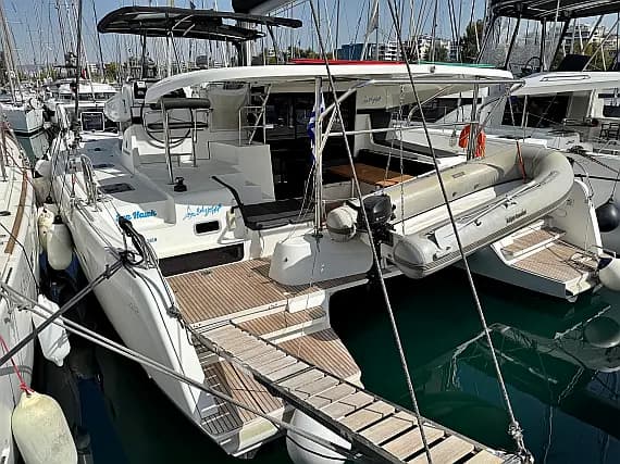Lagoon 42 in Athens / Alimos Marina - image 1