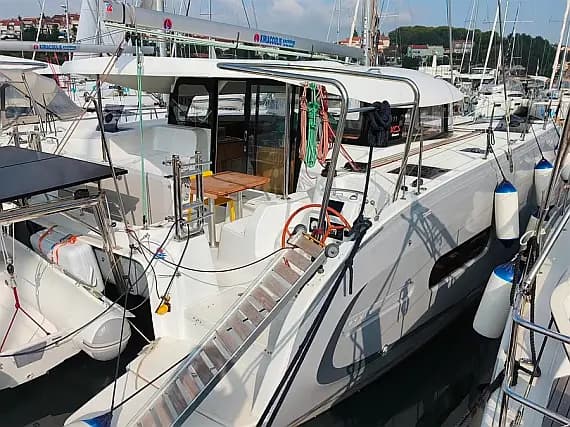 Excess 11 in Pula / Tehnomont Marina Veruda - image 1