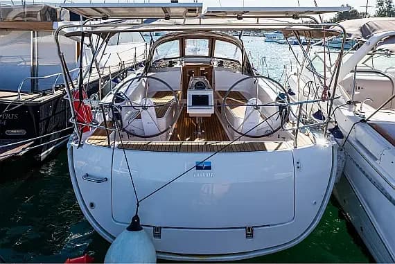 Bavaria 37 in Nea Peramos - Attica / Nea Peramos - image 1
