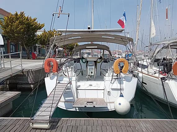 Sun Odyssey 409 in Lefkada / D-Marin Marina Lefkas - image 1